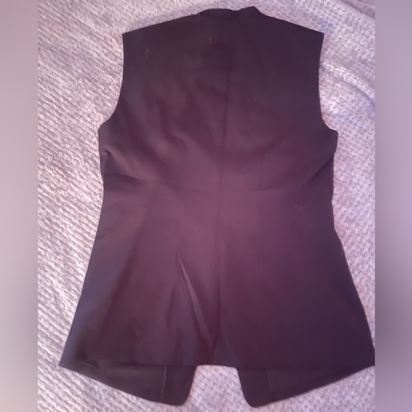 White House Black Market Black Sleeveless Vest - Picture 5 of 5
